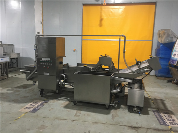 蔬菜清洗機節(jié)能省水去泥污 蔬菜清洗機節(jié)能省水去泥污