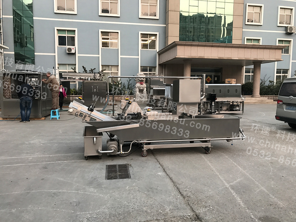 高壓噴淋蔬菜清洗機(jī)保證食品安全贏得消費(fèi)者的青睞 高壓噴淋蔬菜清洗機(jī)保證食品安全贏得消費(fèi)者的青睞